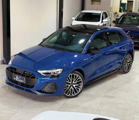 AUDI A3 2.0 40 TFSI GASOLINA SPORTBACK PERFORMANCE BLACK S-TRONIC AUDI A3 2.0 40 TFSI GASOLINA SPORTBACK PERFORMANCE BLACK S-TRONIC